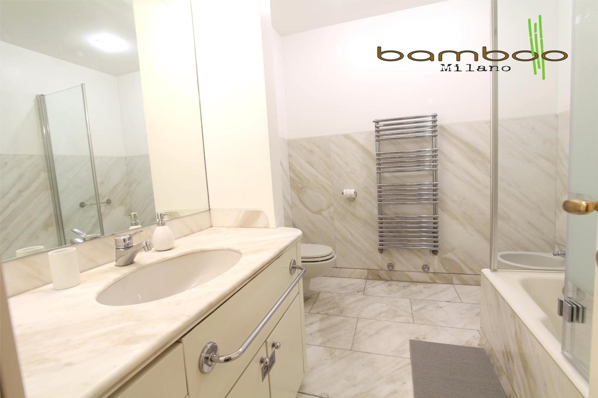 Bamboo Milano Unione Top Class Exterior foto